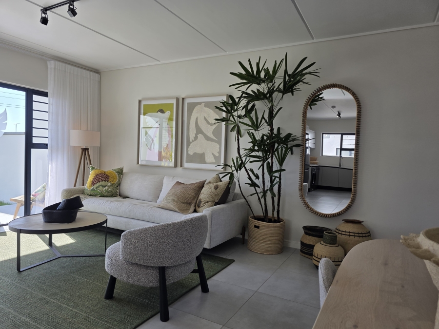 To Let 3 Bedroom Property for Rent in Sandown Western Cape